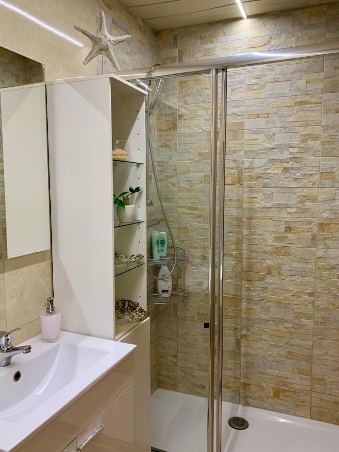 Апартаменты Casa Nataliya, Via Tampori 8 6503 Беллинцона Экстерьер фото